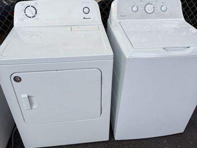 Amana Electric Dryer and Hotpoint Top Load Washer Set White