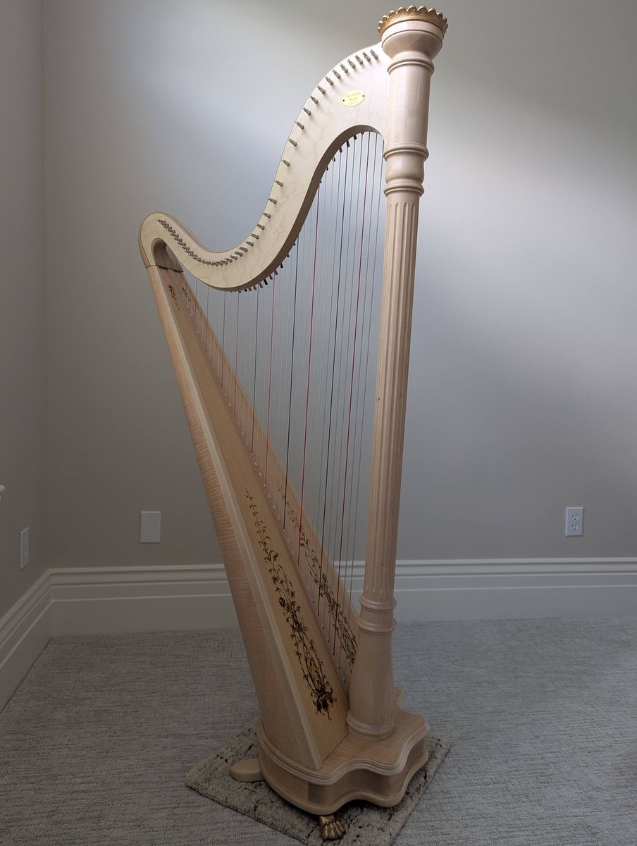 Lyon & Healy Prelude 40 Lever Harp