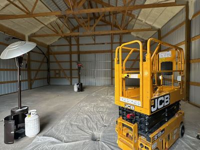 SCISSOR LIFT 19FT - 26FT - 32FT. RENTAL. GENIE - JLG - JCB