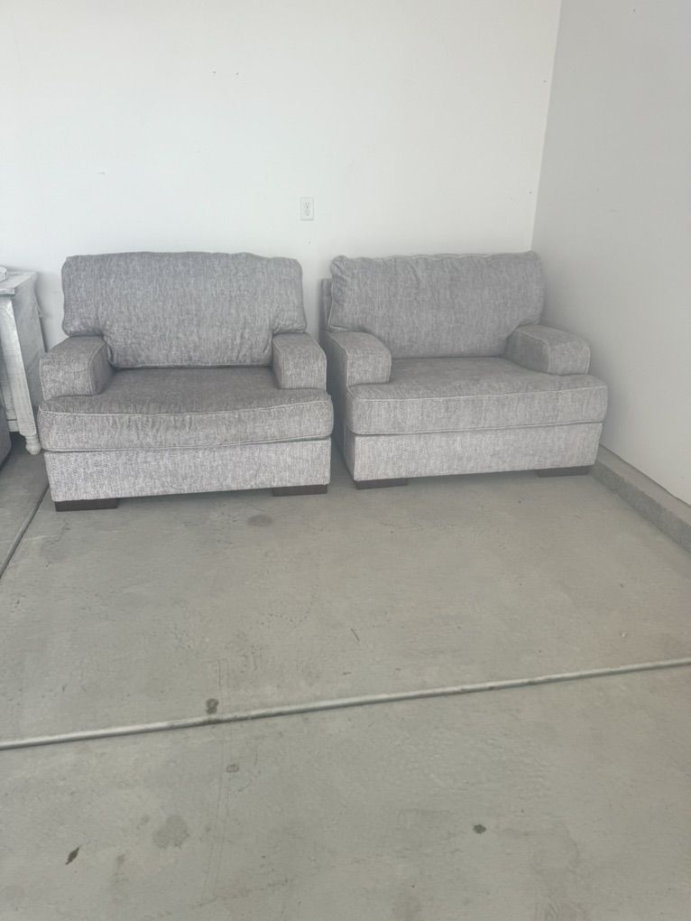 Oversize Chairs -W/ Ottoman-2