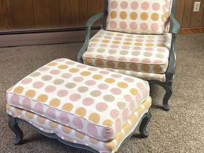 Vintage French Provincial Chaise Lounge | Professionally Reupholstered