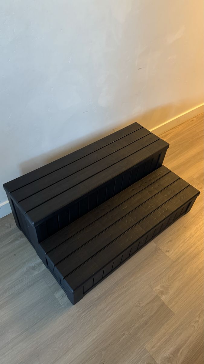 Main image 4