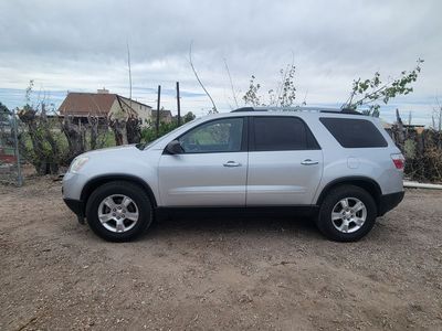 2011 GMC ACADIA SLE