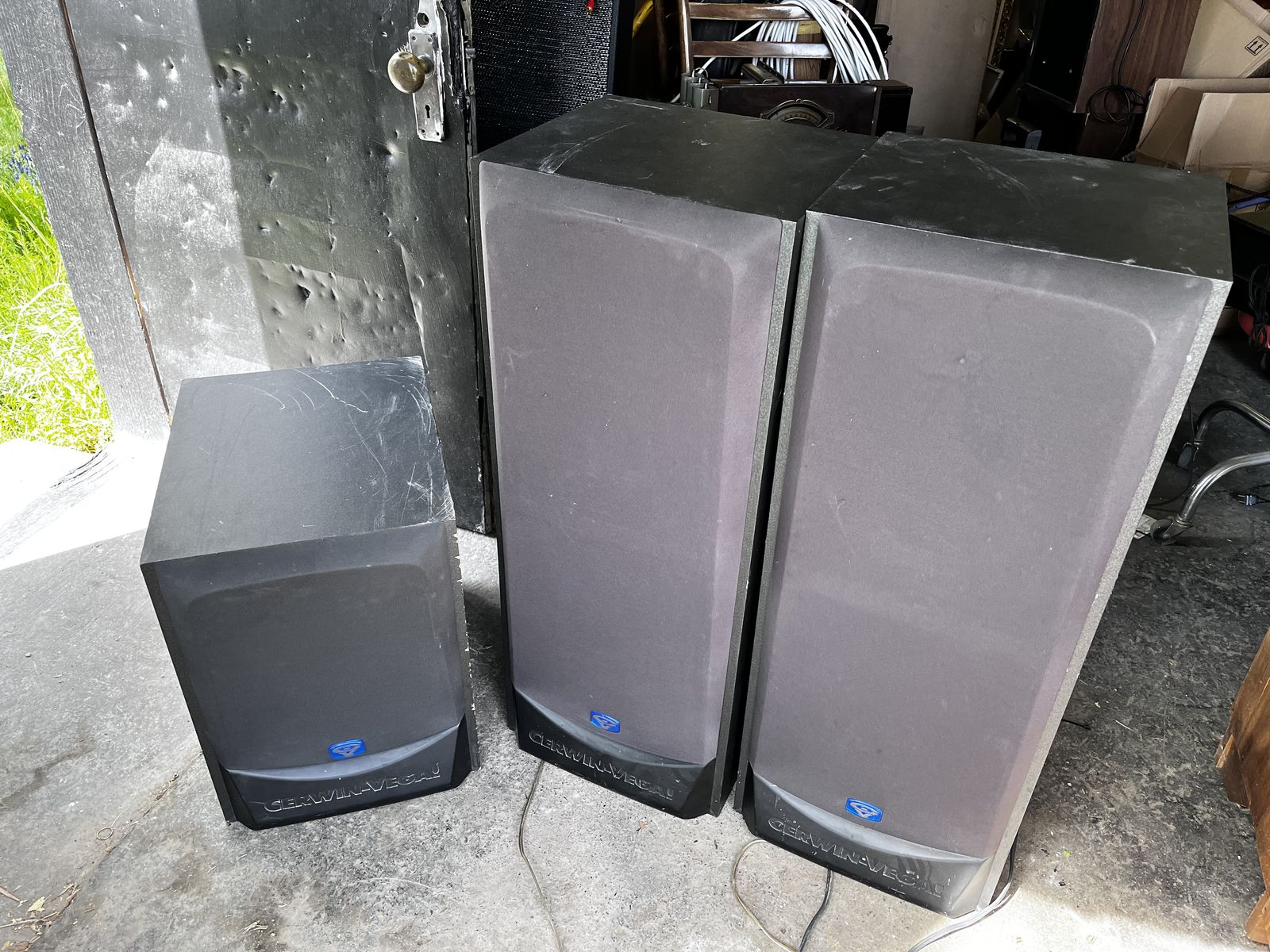 Cerwin Vega v-12f v12s speaker system