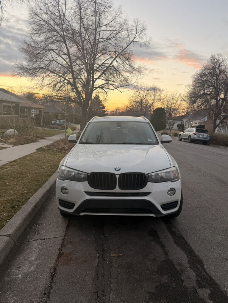 2017 BMW X3 28i