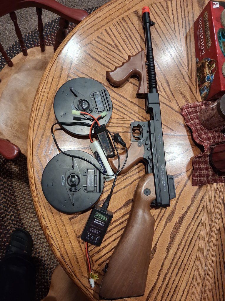 Thompson M1928 "Chicago Typewriter" AEG Airsoft Rifle w/ MOSFET - Imitation Wood