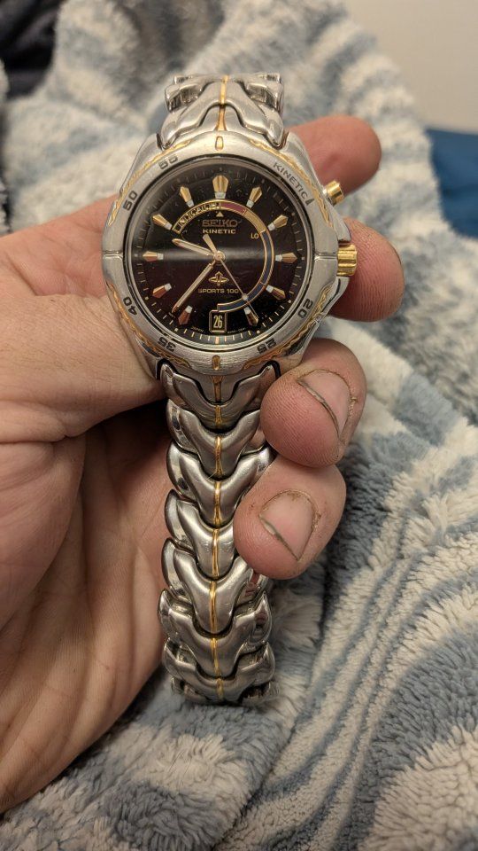 Vintage Seiko Kinetic Sports 100