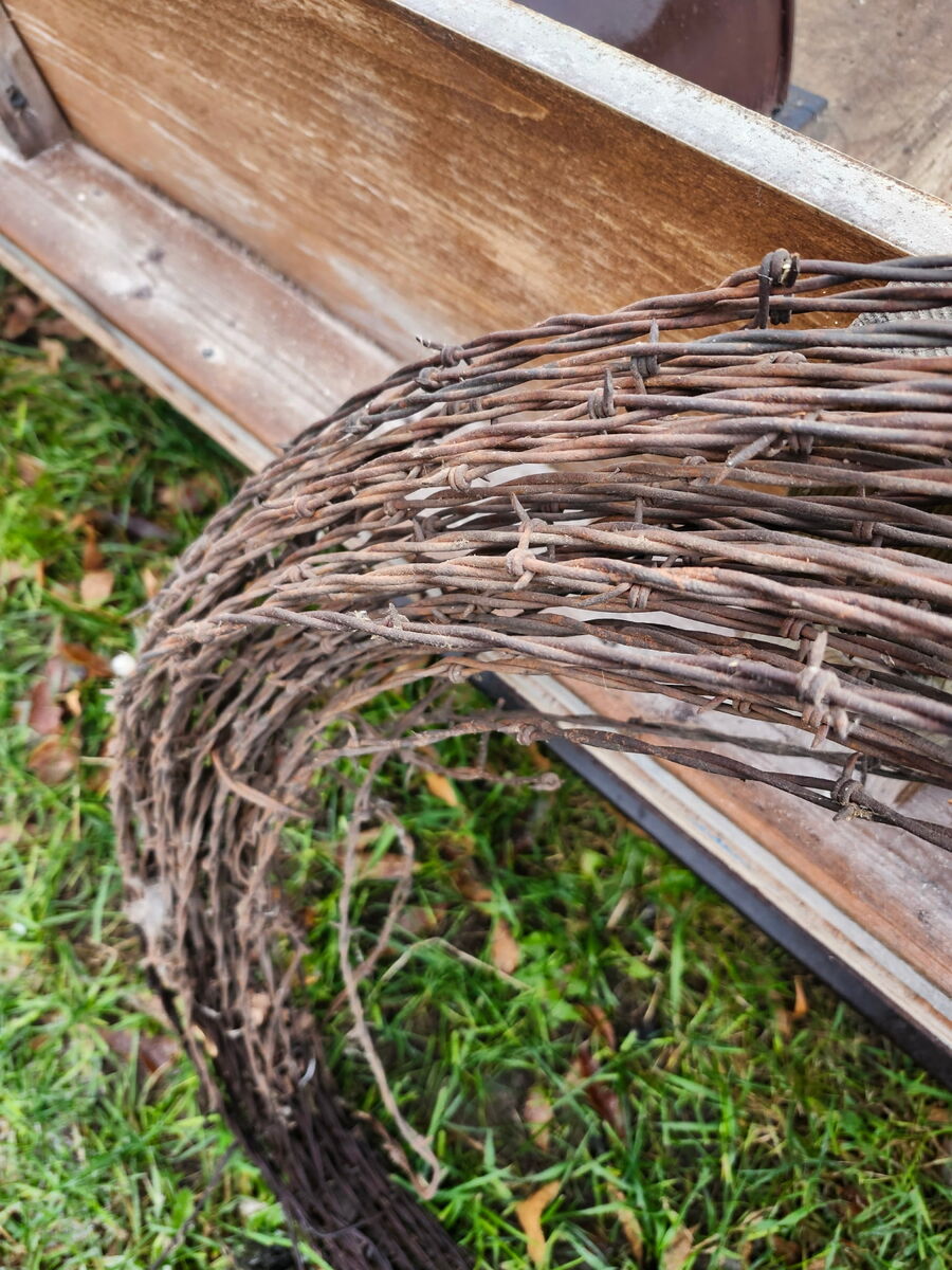 Barbed Wire (50' bundle) - Never Used