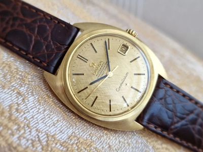 Vintage Omega Constellation Automatic 18K Solid Gold Chronometer Ref. 168.009 / Cal. 564
