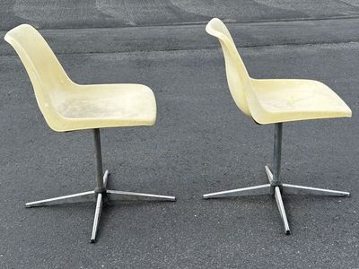 Howell swivel chairs designed by Charles Furey vintage Mid Century Modern MCM