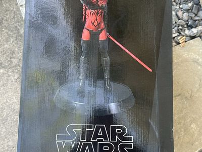 Gentle Giant Star Wars Legacy Darth Talon Limited Edition Statue