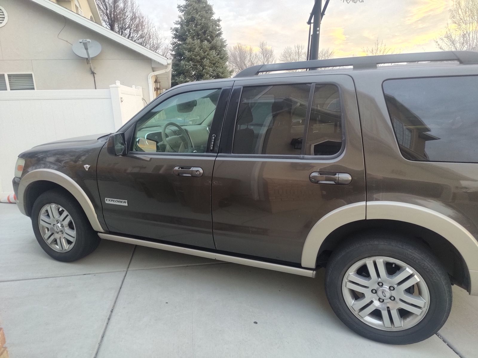 2008 Ford Explorer Eddie Bauer