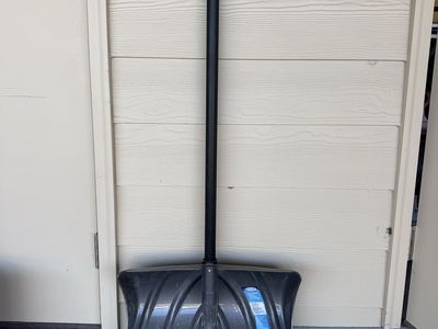 TWO New True Temper Ergonomic Handle Snow Shovels