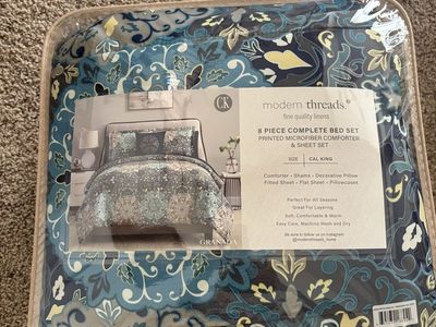 Brand new Cali King Bedset