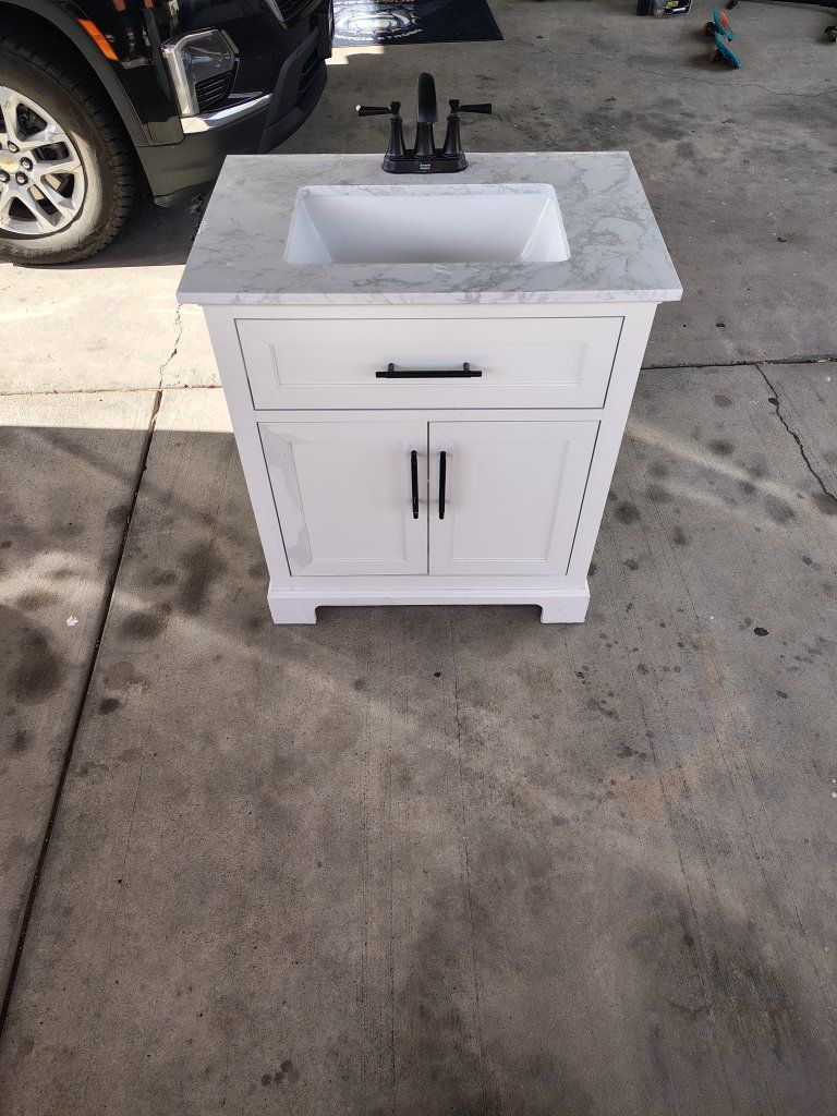 bathroom vanity