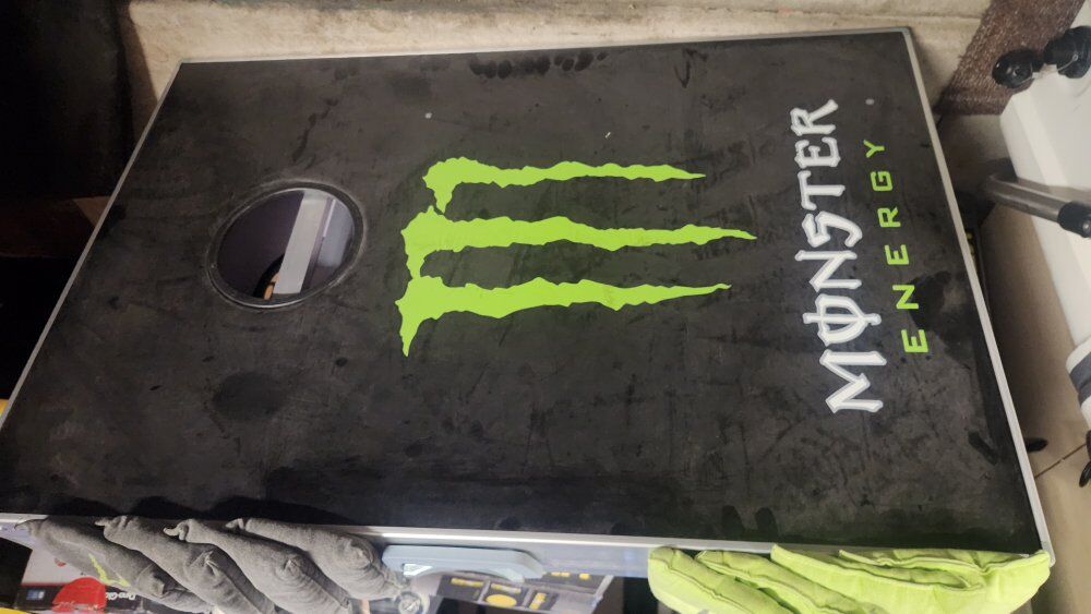 camping backyard cornhole