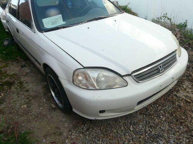 i want to buy a honda civic GX 1998 to 2000 BODY DAMAGE OK