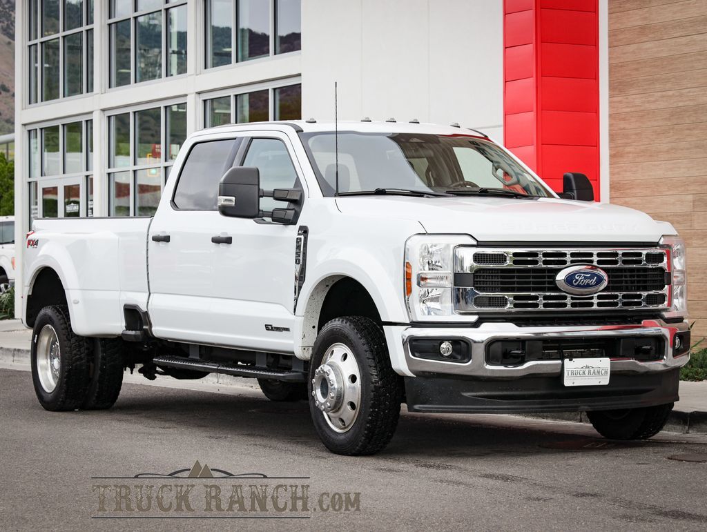 2024 Ford F-450 Super Duty XLT