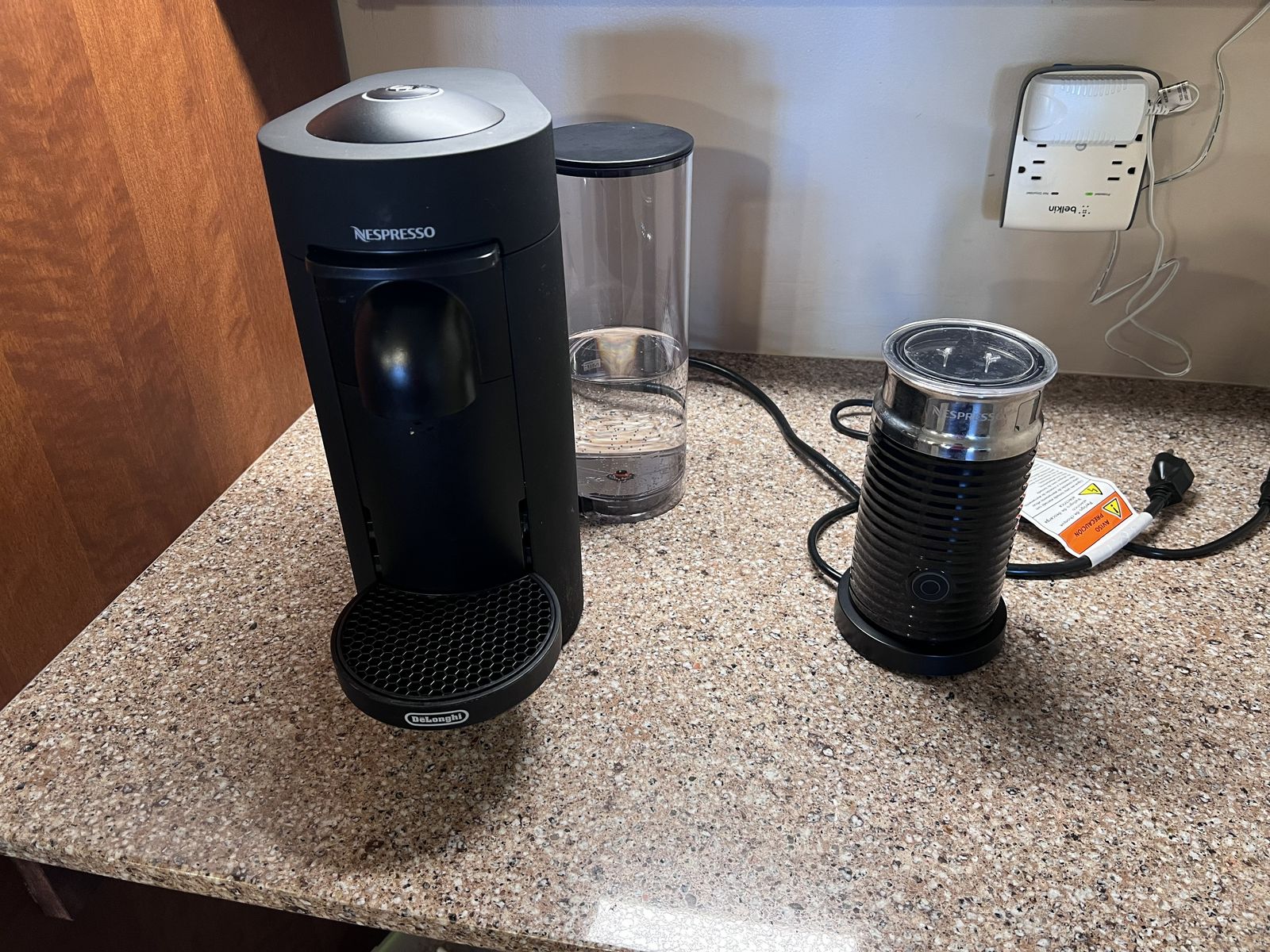 Nespresso Vertuo Plus Espresso Machine by De'Longhi ENV150BMAE with Aeroccino Frother & Pod Kit