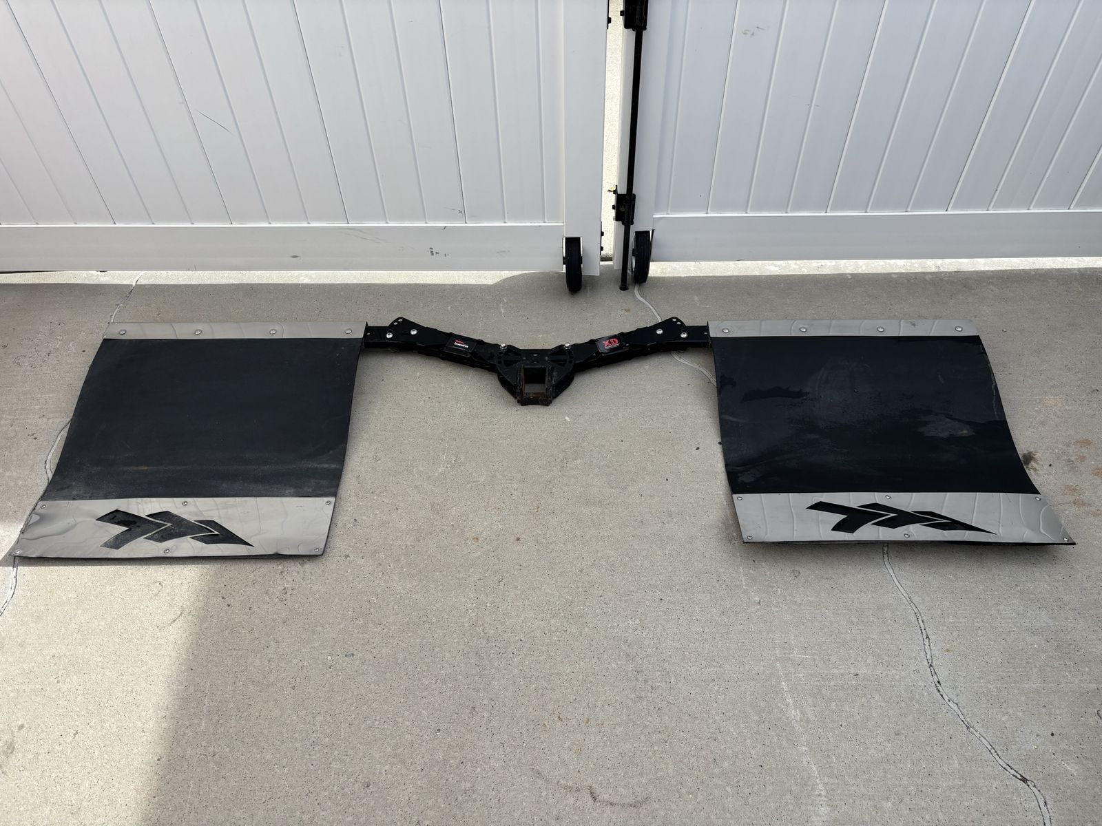 Mud Flap Rock Tamers