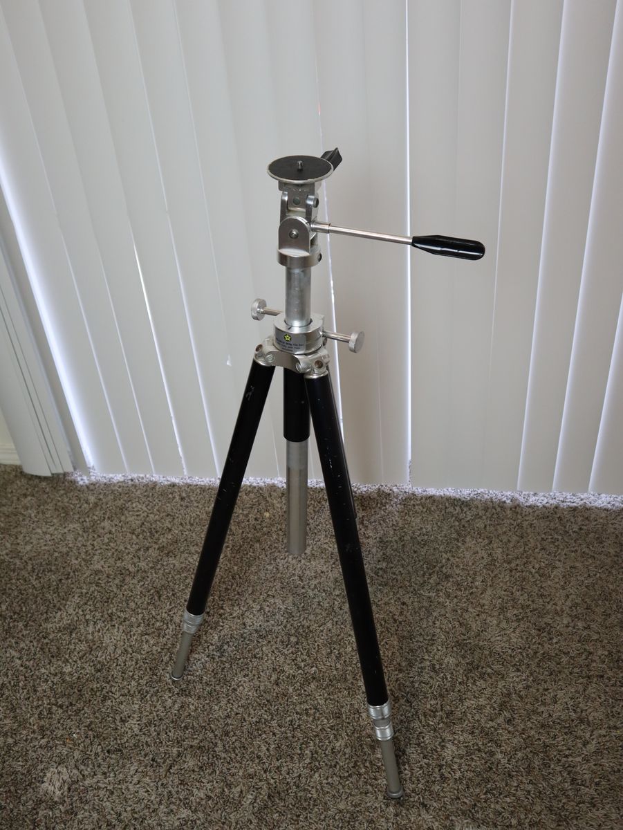 Heavy Duty Star-D Tripod