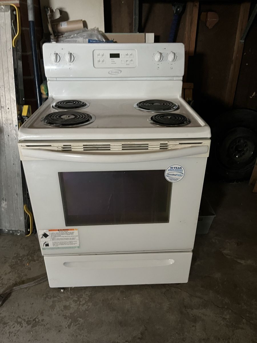 Crosley Electric Range White Freestanding Oven with 4-Burner Cooktop