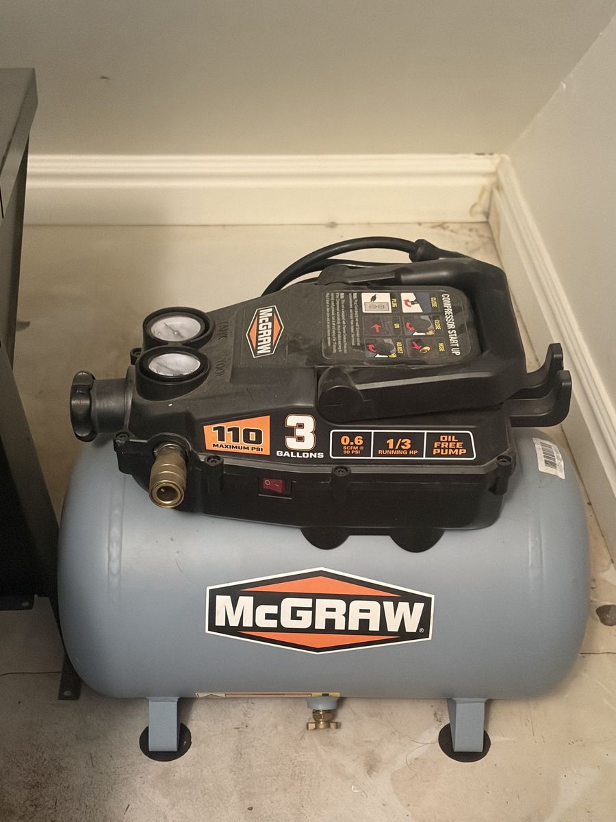 McGraw 3 Gallon 110 PSI Air Compressor