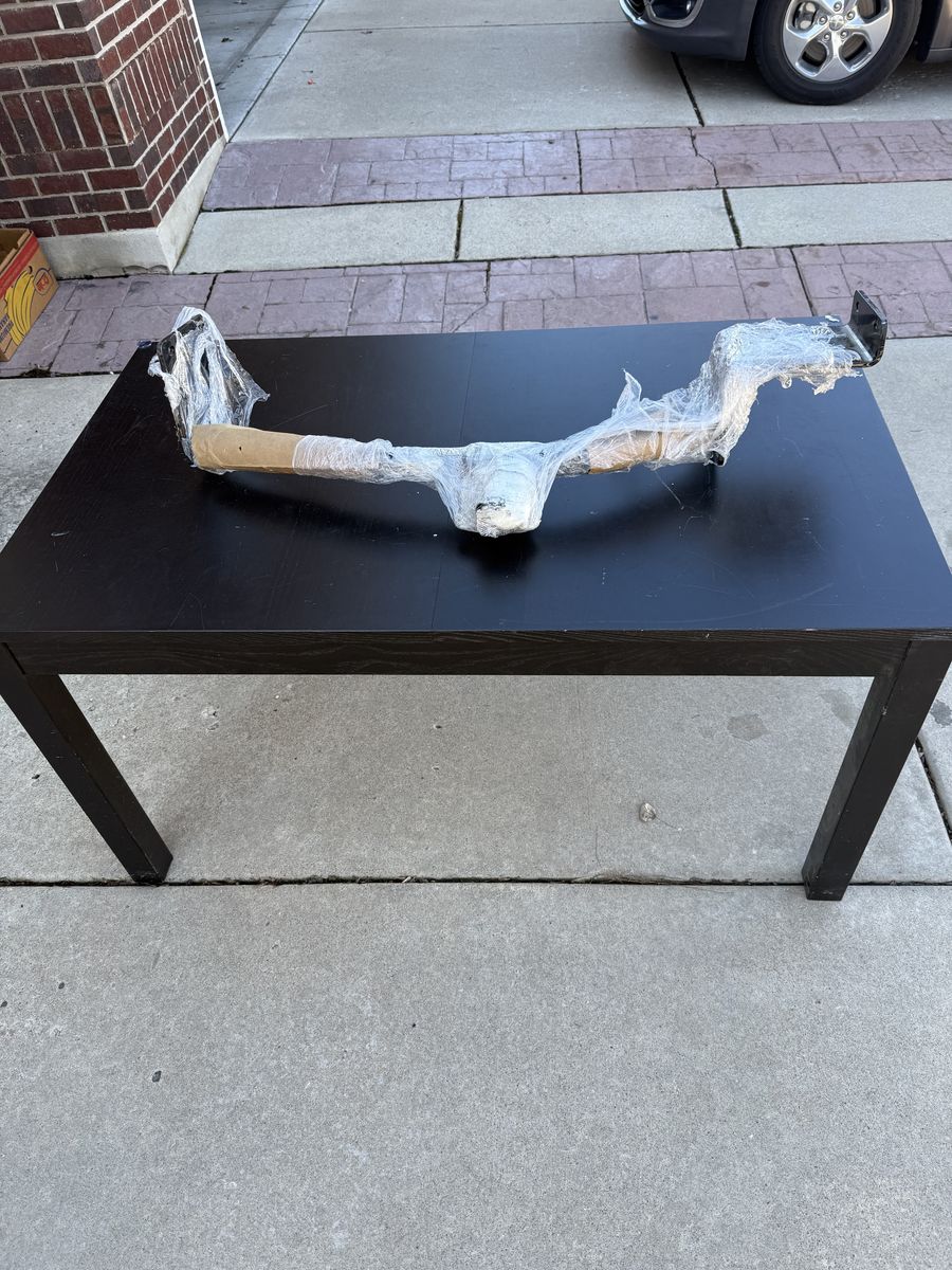 CURT 11094 Trailer Hitch Receiver Class 1 2006-2011 Hyundai Accent, Kia Rio