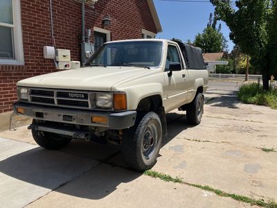 1987 Toyota Pickup Base