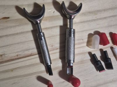 Craftool Pro Leather Swivel Knife Set with Blades & Caps - 2 Handles, Various Blades
