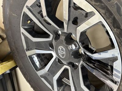 Toyota Factory 17" Wheel and Tire P265/65R17