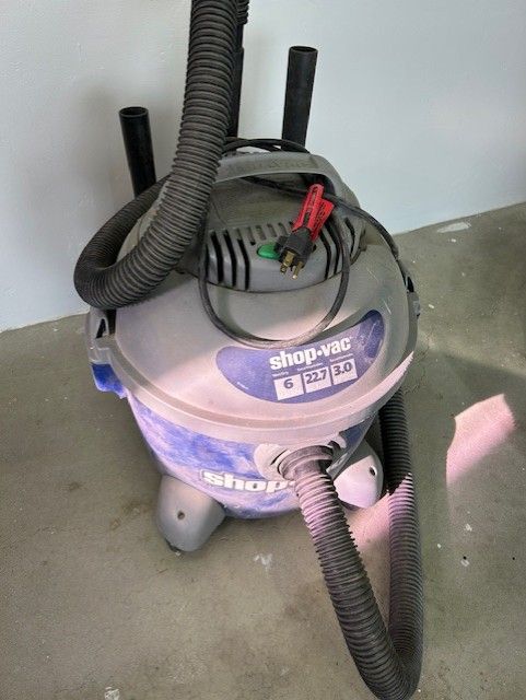 6 Gallon Shop Vac