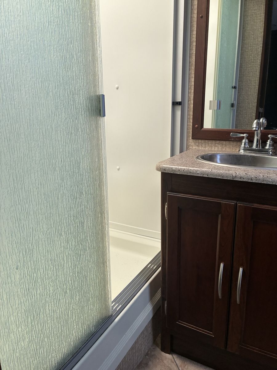 Main image 11