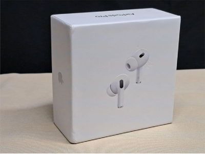 myhometownauctions.com - May 5, May 6, and May 7: Coins, Electronics, Cards, and Collectibles Auctions (My Hometown Auctions)