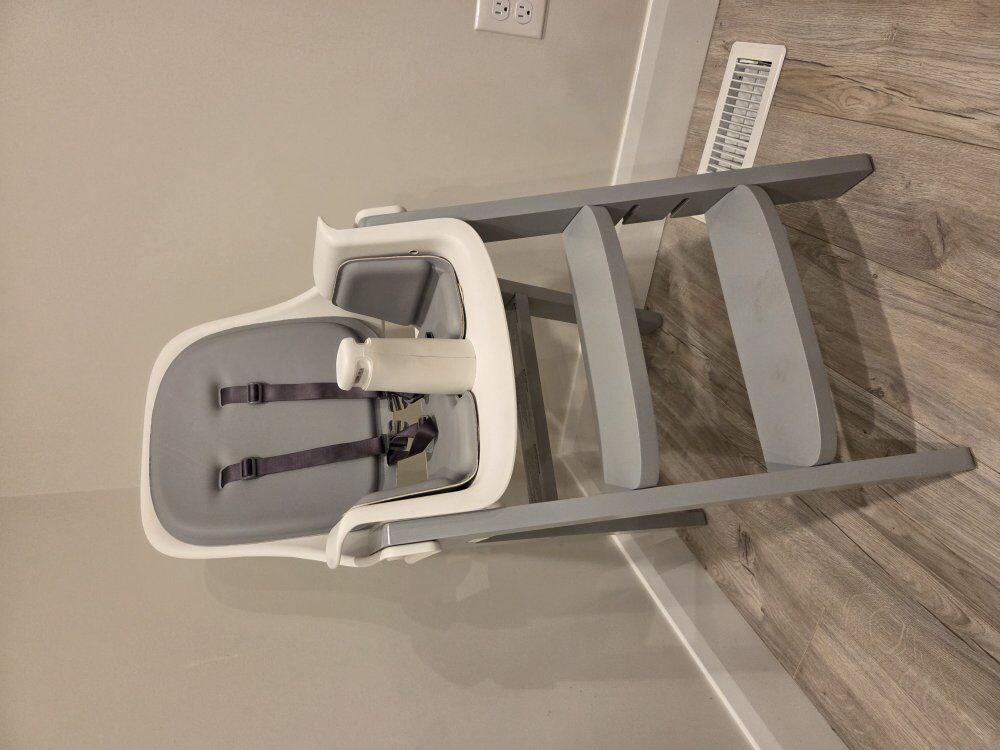 OXO SPROUT KIDS HIGHCHAIR