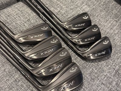 Callaway Apex Ti Fusion Black Iron Set 4-PW Axiom Velocore 125X