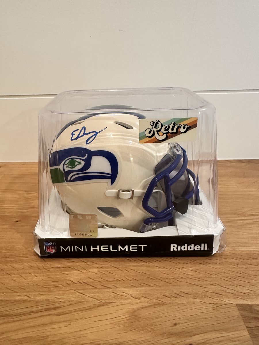 Elijah Arroyo Signed Seahawks Retro Mini Helmet with visor JSA Authenticated