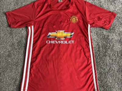 Manchester United 2016-2017 home jersey Youth 13