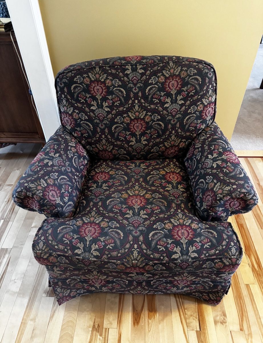 Free chair