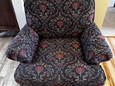Free chair