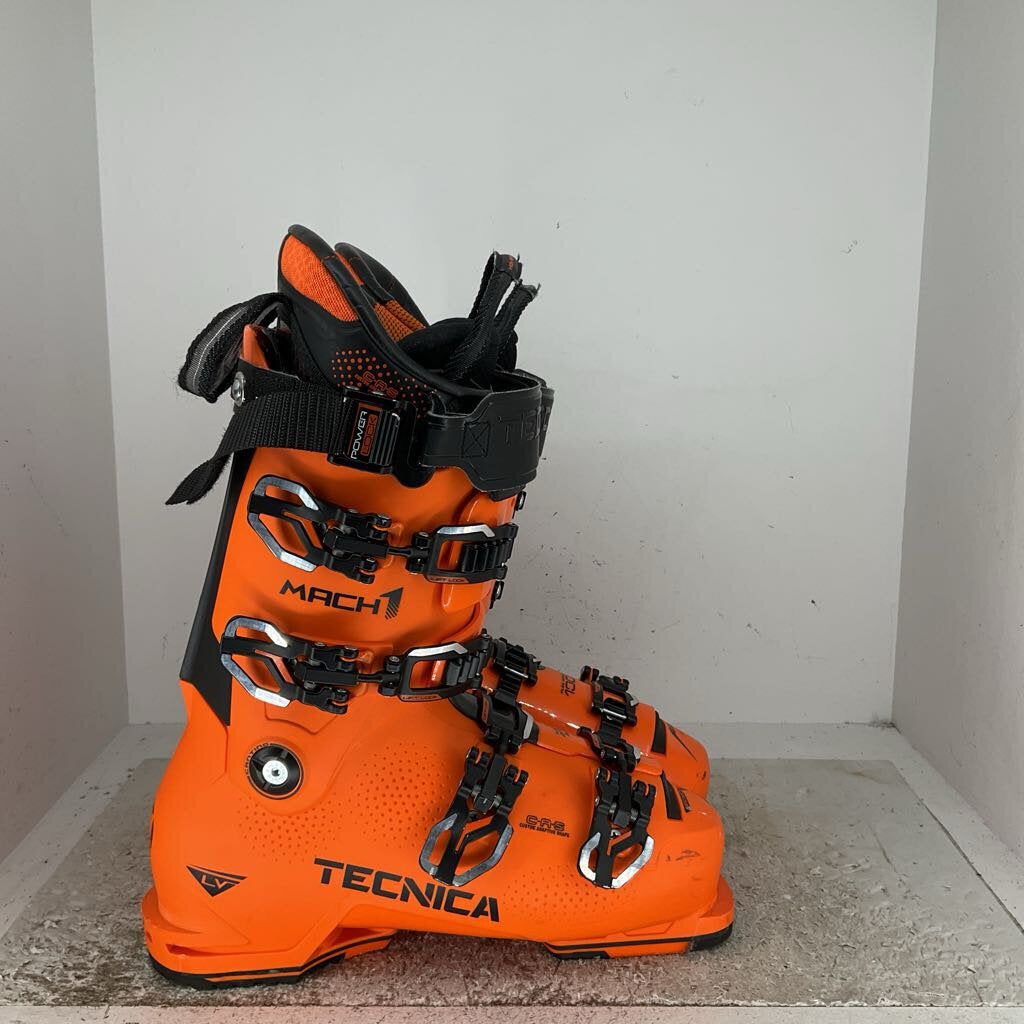 Tecnica Mach 1 LV 130 *Punches*