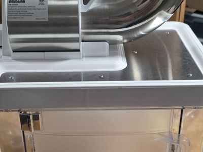 Garvee Brand Commercial Ice Crusher Machine w/ 4 Blades, 750LBS/H, 350W, White