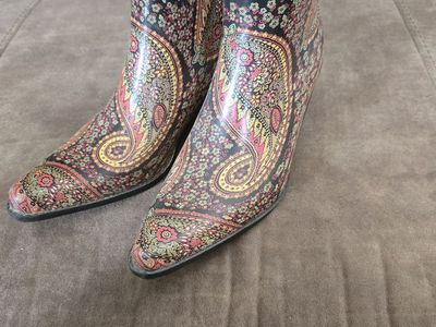 ladies shoes