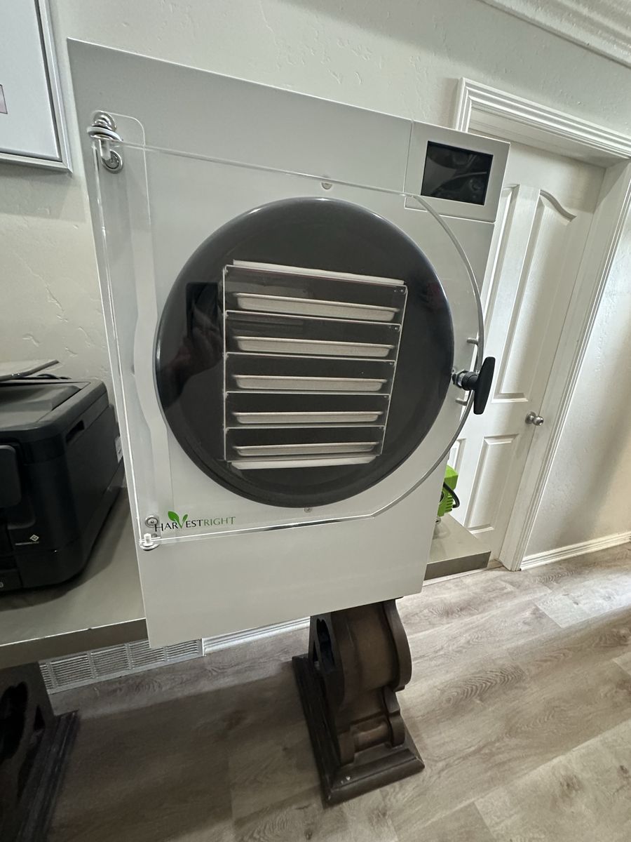 Harvest right freeze dryer