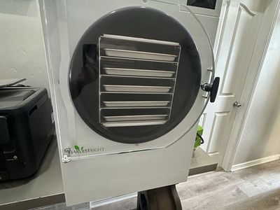 Harvest right freeze dryer