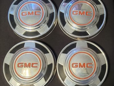OEM GMC Dog Dish Hubcaps 1973-1987 Squarebody Truck Suburban Jimmy 1/2 Ton Set 4