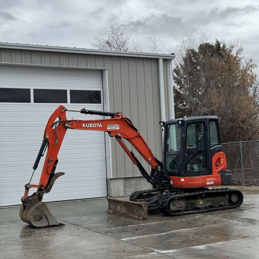 Excavator Kubota kx57