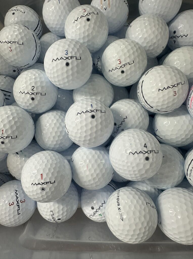 150 excellent condition Maxfli Golf Balls