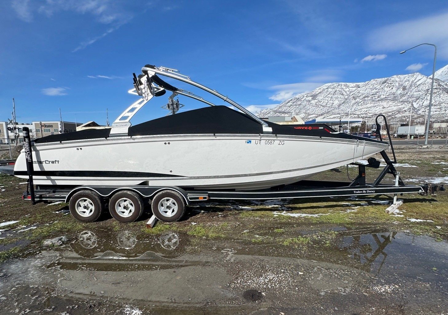 2005 Mastercraft X80 Boat
