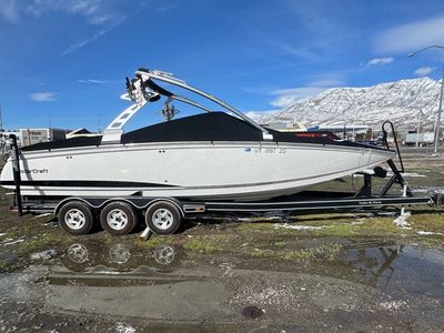 2005 Mastercraft X80 Boat